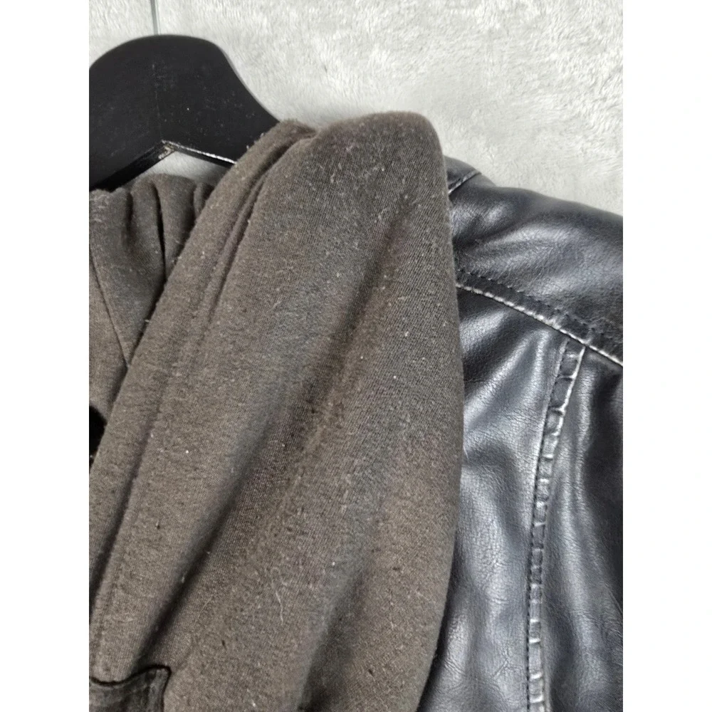 Levis $1 shipping